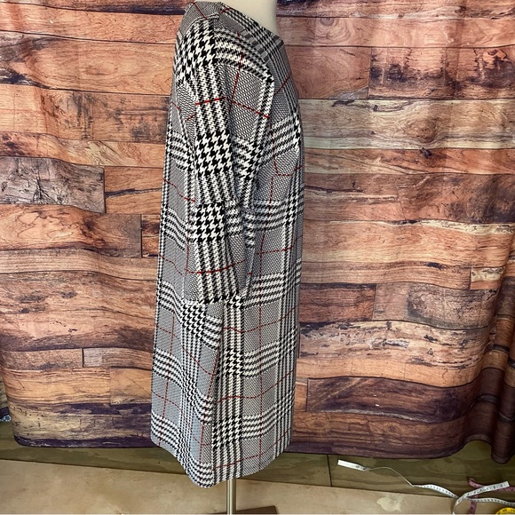 Violet b. Dress - Picture 4 of 11